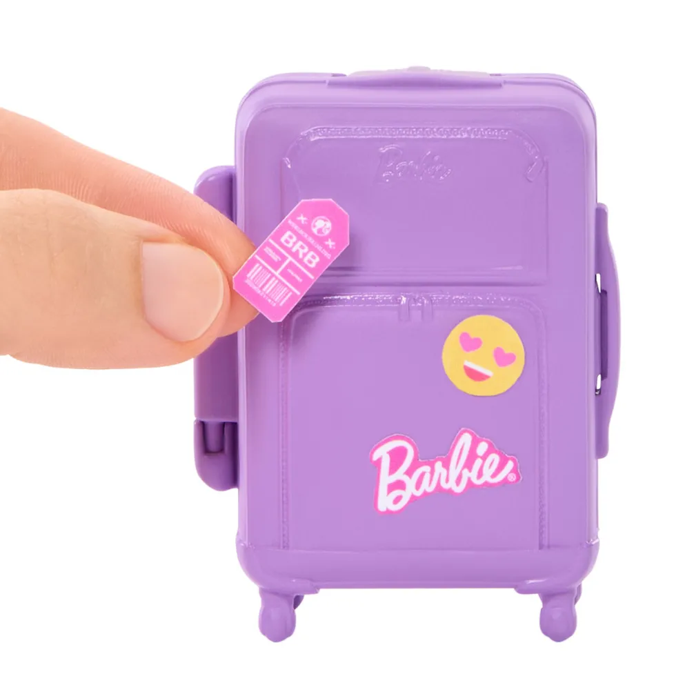 Barbie Malibu Family & Friends Aventuras sin Límites Muñeca con Estación de Recogida de Equipaje y Accesorios