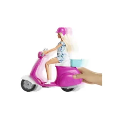 Barbie y Su Scooter