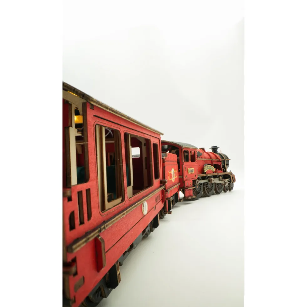 Madness Toys Harry Potter Maqueta de Madera Hogwarts Express