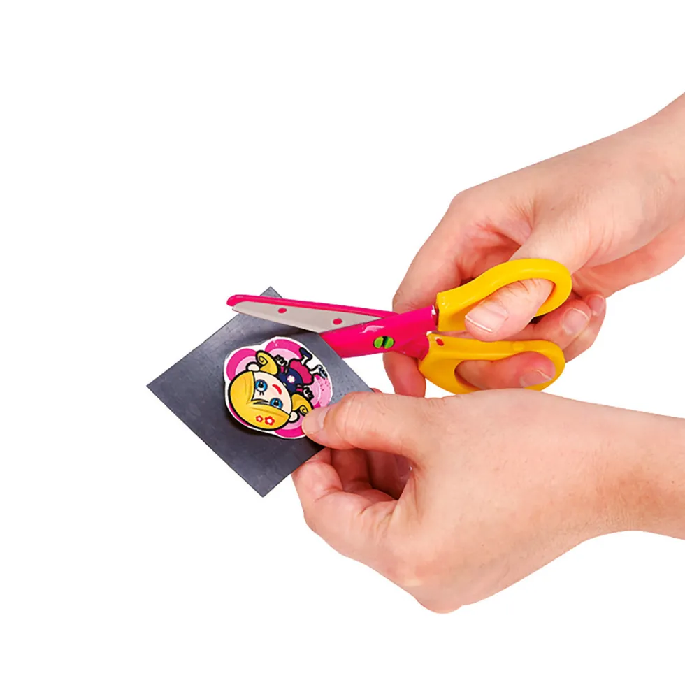 Manualidedos Crea tus Pegatinas Imantadas