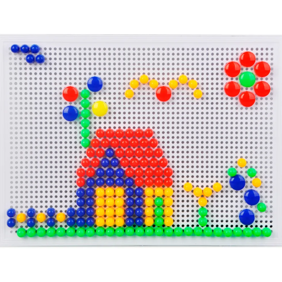 Manualidedos Mosaico con Clavijas