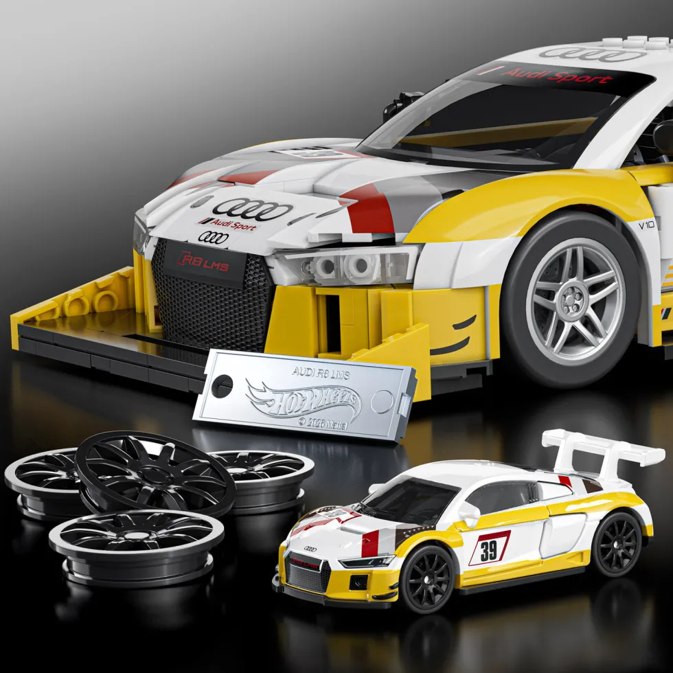 Mattel Brick Shop Conjunto de Construcción del Audi R8 LMS de 2015 de Hot Wheels de 820 Piezas