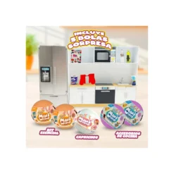 Mini World Playset Cocina con 5 Bolas