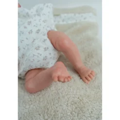 Muñecas Arias Reborn Isabella Beige con Cojín