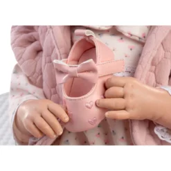 Muñecas Guca Bebé Reborn Candela Pelele Rosa con Chaleco, Gorro y Mantita