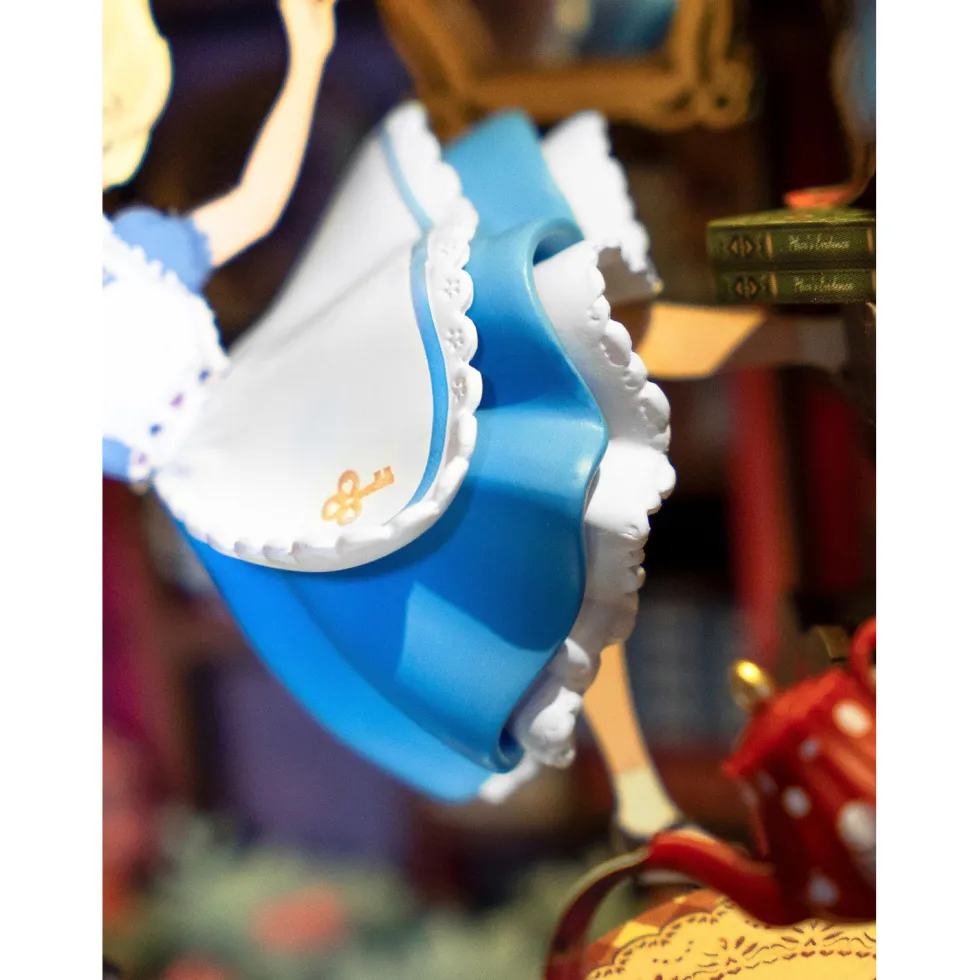 Rolife Diorama Fall Into Wonder