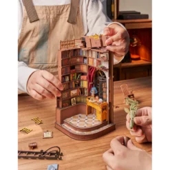 Rolife Silent Corner Study Diorama DIY