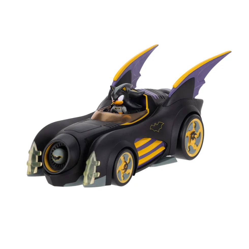 Sonic The Hedgehog DC Batmobile y Figura de Shadow como Batman