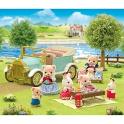 Sylvanian Families Coche Clásico de Familia